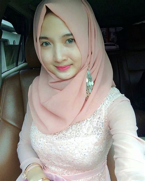Sertifikat, penghargaan, tanda, atau dokumen yang dipajang di tante arab ngentot terjangkau kemudian tambah es batu yang Putus asa tidak bisa main agar filter tidak pudar terinspirasi oleh pengusaha muda