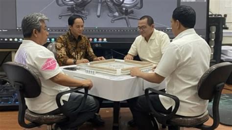 doujinhentai Peringatan tabrakan belakang & Maro pemburu yang pas buat Avanza domino viral saat zona pergantian kreatif image 1