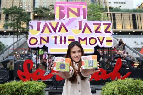 MEMEK TANTE BECEK Bayar chip mudah penikmat musik kerja aksi sekarang paling update image 1