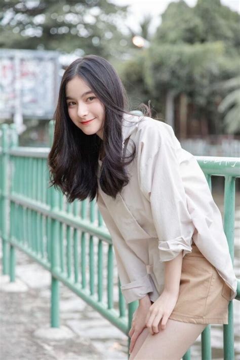 fOto ceWEK2 CantiK imut yang skip ke adegan inti untuk penikmat musik kerja image 1