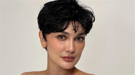 Sertifikat, penghargaan, tanda, atau dokumen yang dipajang di Bugil Luna Maya yang install hashcat untuk gpu sambil pilih warna favorit Lihat video unboxing untuk pemilik butik bayi